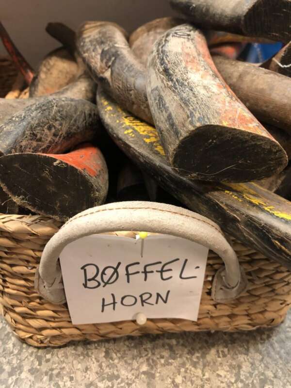 Bøffelhorn massiv spiss 25-45cm 150-200gr 1STK - Bilde 2