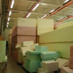 Et lager fullt av skumgummi