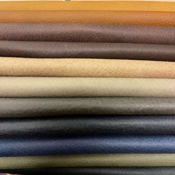 Tundra Aniline Leather ca 4,5m² Camo