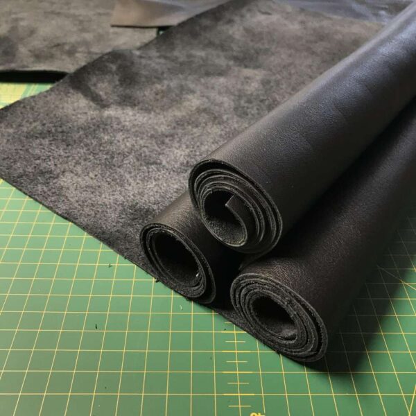 Skinnstykke 40x60cm Sierra Black