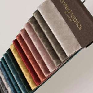 Stilstoff Dalila Medaljonmønster 140cm pr meter